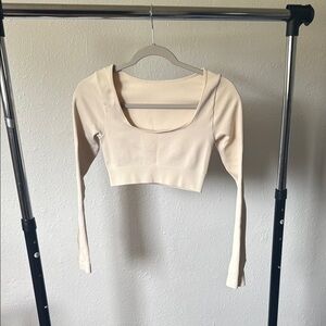 Chic Cream Ribbed Crop Top